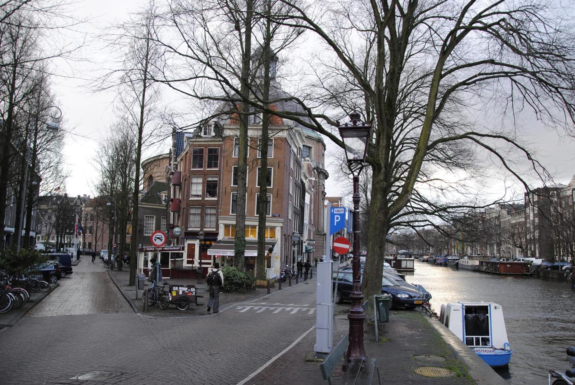 The Old Lady Hotel Amsterdam Exterior photo